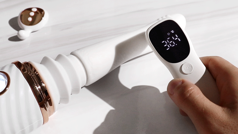 Dương vật giả 16.gif